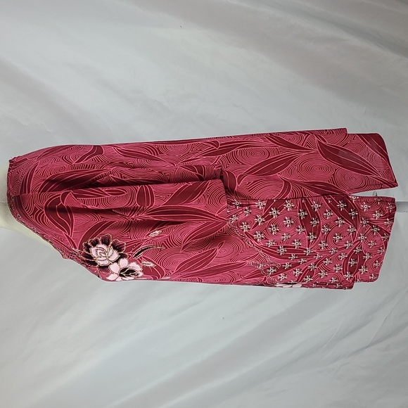 TC Fashion Floral Blouse - Picture 6 of 11